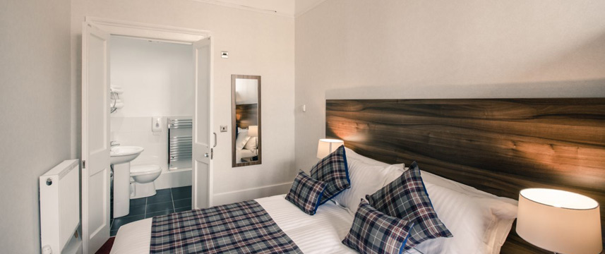 Royal  West End Hotel Double Bedroom